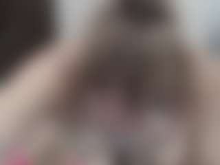 selenhax MILF webcam performer live streaming