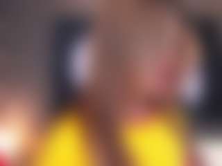 SharomRoss's Live Sex Cam Show