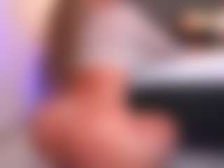 SharomRoss's Live Sex Cam Show