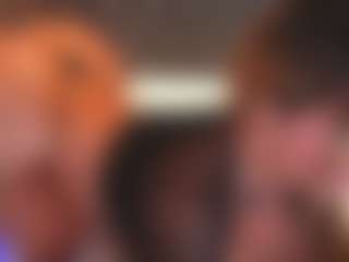 Live cam show with SharomRoss - Body Massage on Milfs Live