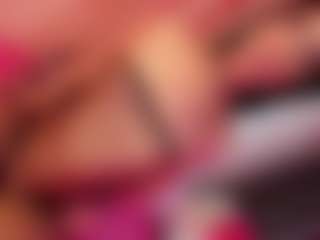 charlottesweetxx's Live Sex Cam Show