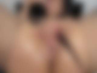 Live cam show with mollyy-rosse - Bikini on Dolls Live