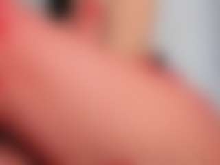 mollyy-rosse's Live Sex Cam Show