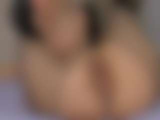 mollyy-rosse's Live Sex Cam Show