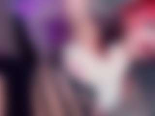 Emmily-Sofia's Live Sex Cam Show
