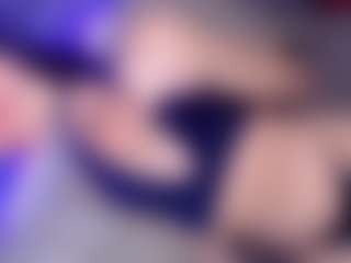 Emmily-Sofia's Live Sex Cam Show