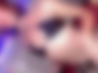 Live cam show with Emmily-Sofia - Lean on Uber Horny