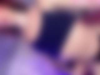 Emmily-Sofia's Live Sex Cam Show