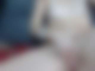 Live cam show with MargaritaKiss - Lesbian on AdultVida.com