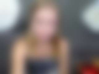 Live cam show with MargaritaKiss - Threesome on livesuperchat.net
