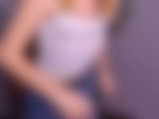 Live cam show with MargaritaKiss - Office on friskycurves.com