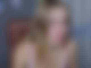 Live cam show with MargaritaKiss - Lesbian on Soda Cam