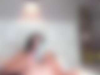Cam Show en direct de AvrilRizzo
