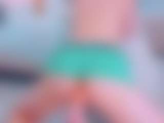 EmilySaaenz's Live Sex Cam Show