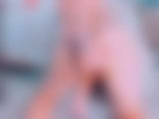 EmilySaaenz's Live Sex Cam Show