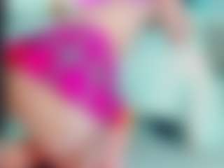 EmilySaaenz's Live Sex Cam Show