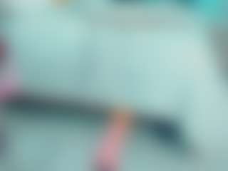 Live cam show with EmilySaaenz - Tease on AdultVida.com