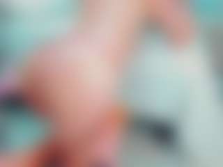 Live cam show with EmilySaaenz - Drinking on CamwithHer