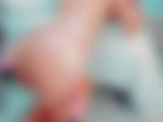 Live cam show with EmilySaaenz - Black Hair on Streamer API