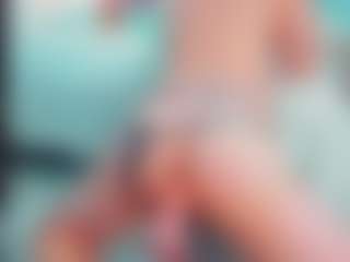 EmilySaaenz's Live Sex Cam Show