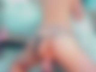 EmilySaaenz's Live Sex Cam Show