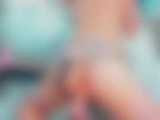 EmilySaaenz's Live Sex Cam Show