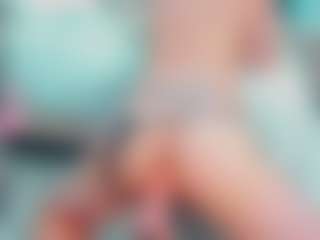 EmilySaaenz's Live Sex Cam Show