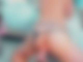 EmilySaaenz's Live Sex Cam Show