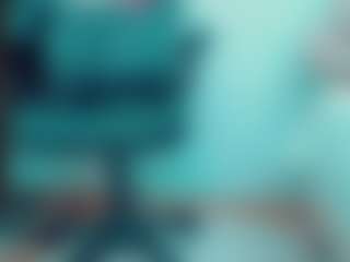 EmilySaaenz's Live Sex Cam Show