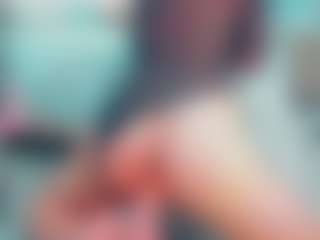 EmilySaaenz's Live Sex Cam Show