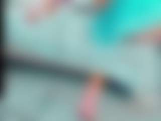 Live cam show with EmilySaaenz - Lean on Cam Slut