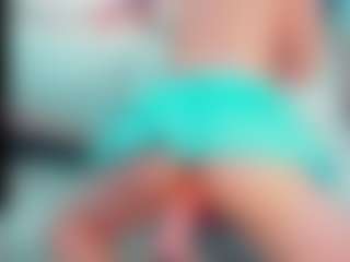 EmilySaaenz's Live Sex Cam Show