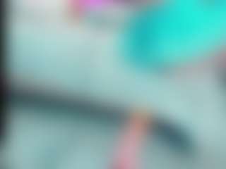 Live cam show with EmilySaaenz - Brown Eyes on Instabang