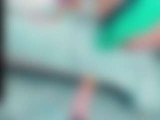 EmilySaaenz's Live Sex Cam Show