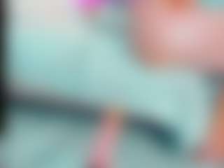 EmilySaaenz's Live Sex Cam Show