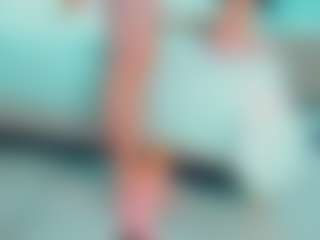 Live cam show with EmilySaaenz - HD on SinfulBabes