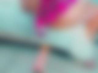EmilySaaenz's Live Sex Cam Show