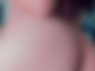 EmmaSaenz's Live Sex Cam Show