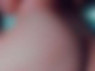EmmaSaenz's Live Sex Cam Show