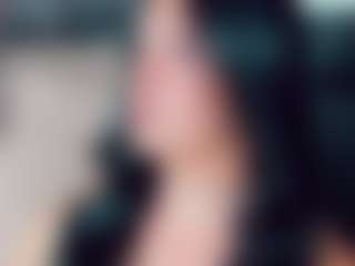 EmmaSaenz's Live Sex Cam Show