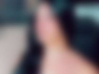 EmmaSaenz's Live Sex Cam Show
