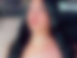 EmmaSaenz's Live Sex Cam Show