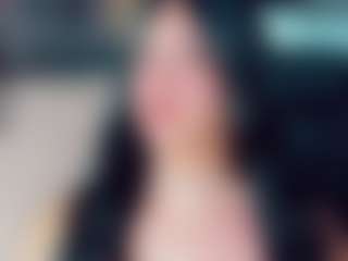 EmmaSaenz's Live Sex Cam Show