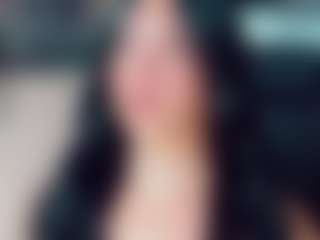 EmmaSaenz's Live Sex Cam Show
