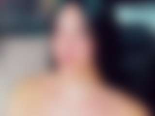 EmmaSaenz's Live Sex Cam Show