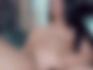 EmmaSaenz's Live Sex Cam Show