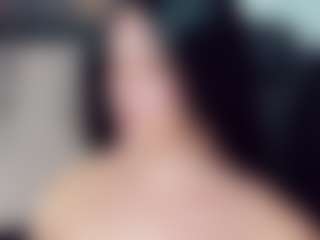 EmmaSaenz's Live Sex Cam Show