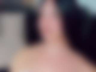 EmmaSaenz's Live Sex Cam Show