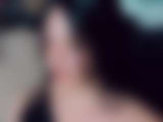EmmaSaenz's Live Sex Cam Show