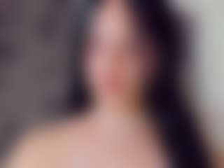 EmmaSaenz's Live Sex Cam Show